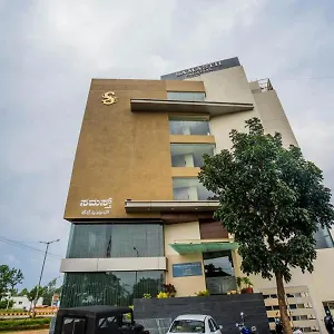 *** Hotel Samasth Palatial India
